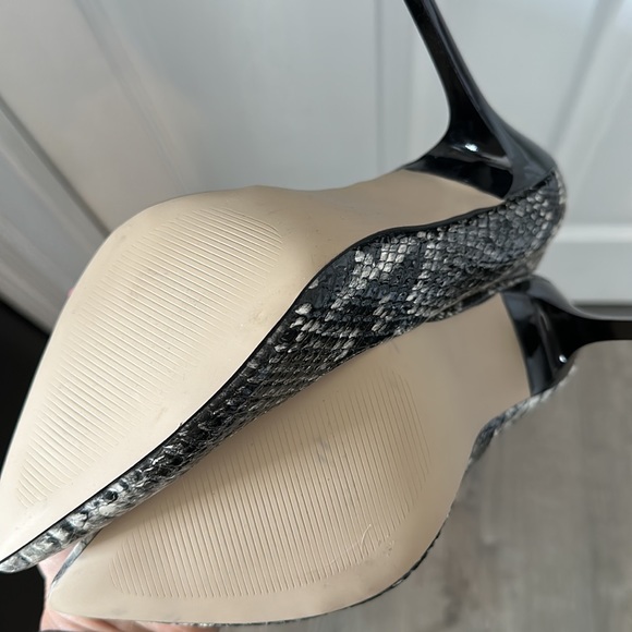 Snakeskin Heel by Madden Girl - Size 8 - Picture 3 of 3